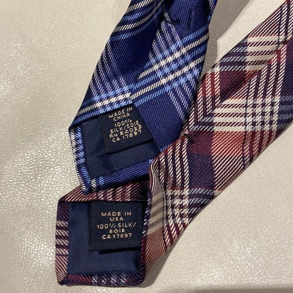 2 Banana Republic Silk Ties - Picture 6 of 6